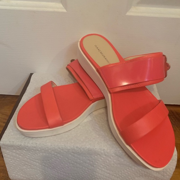 Isaac Mizrahi Shoes - Isaac Mizrahi coral color sandals Isaac Mizrahi Shoes - Isaac Mizrahi coral color sandals